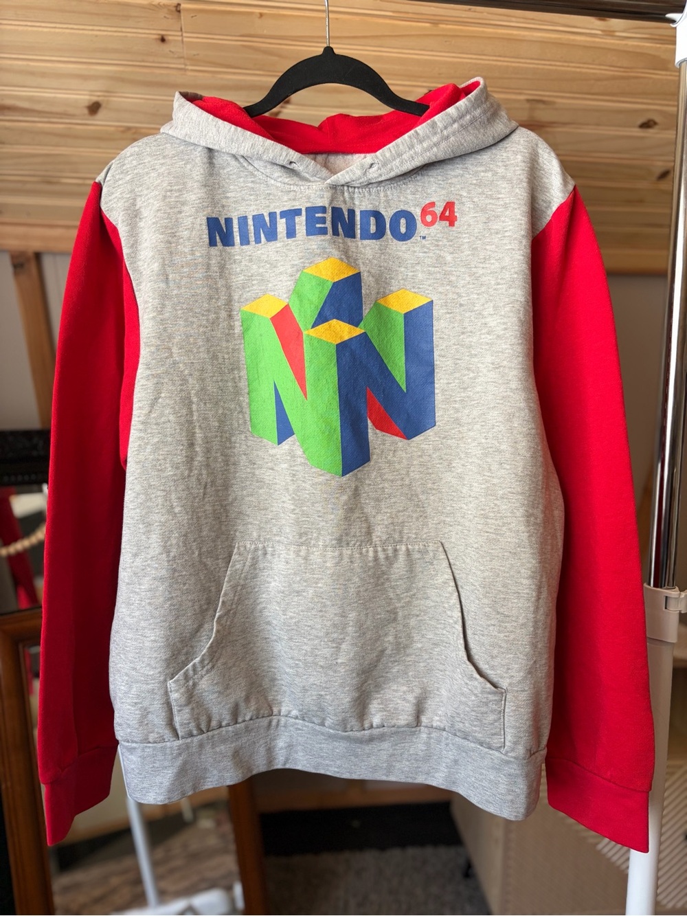 Men’s Vintage Nintendo Retro Gray & Red Pullover Sweatshirt Hoodie NO TAG Medium